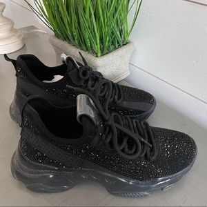 Black Steve Madden Maxima-R Size 8 Sneakers